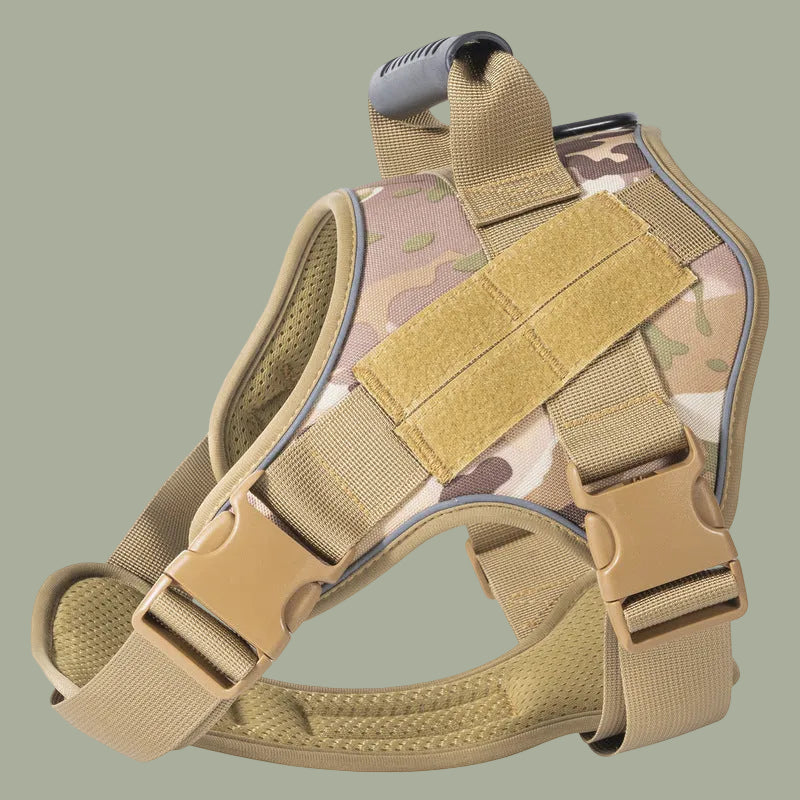 Tactical dog vest: for large dogs (German Shepherd, Golden Retriever) – training, military-style accessories.